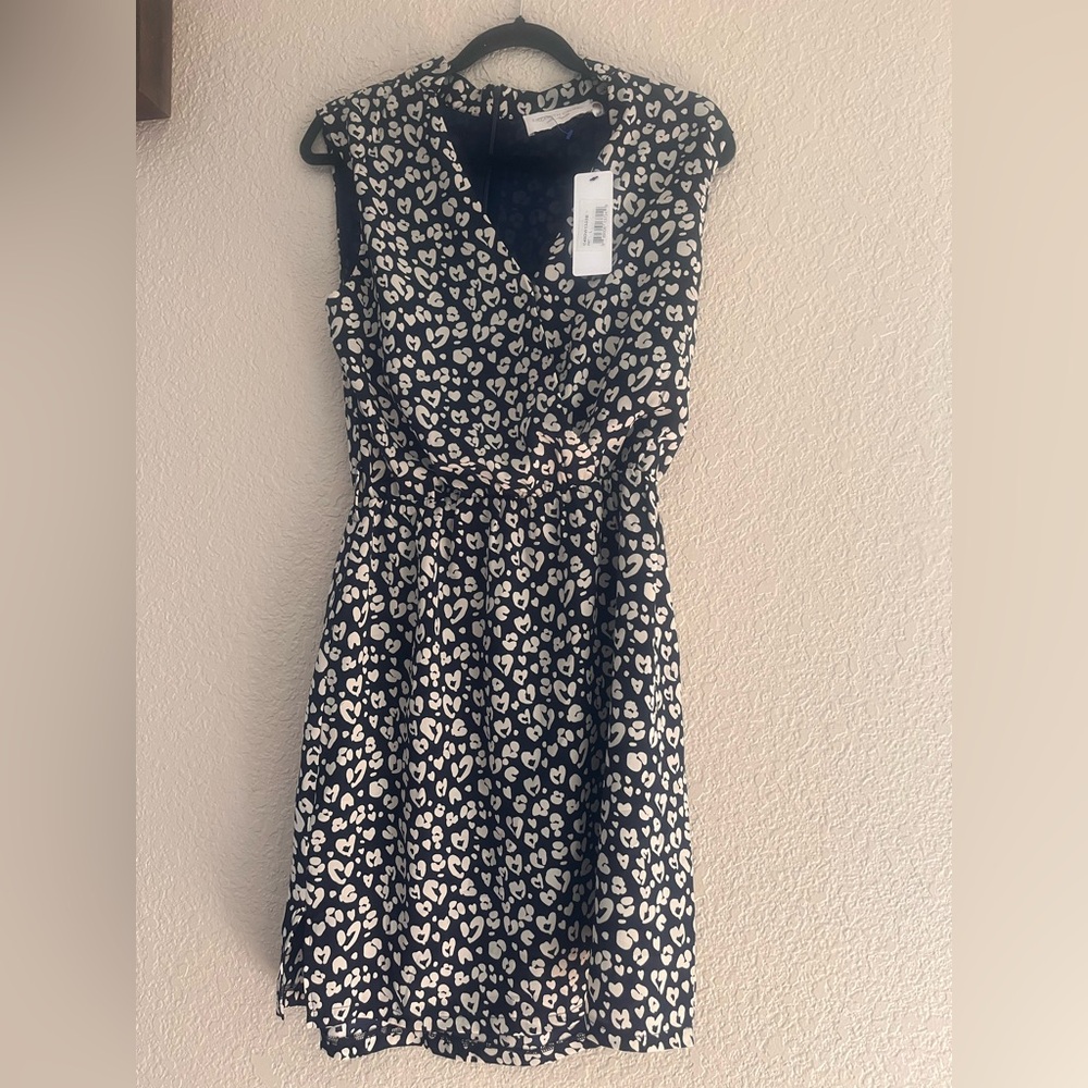 ELIZABETH CROSBY Elegant Black and White Heart Midi Dress